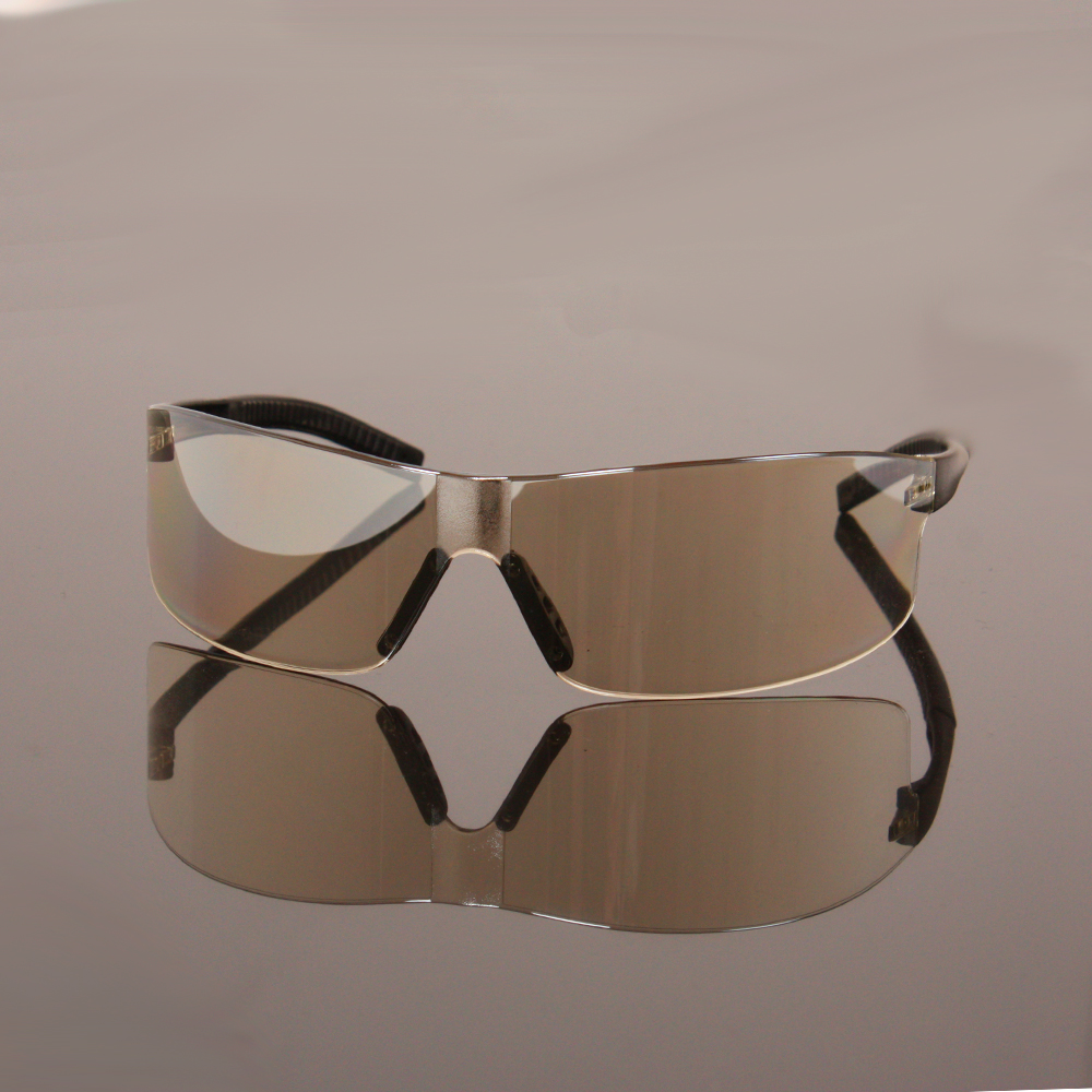 Sikkerhedsbrille med lys guld-spejl, kurvet, sidebeskyttelse