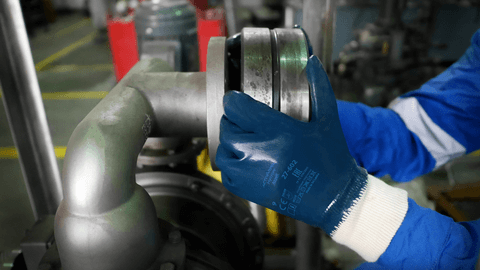 Ansell Hycron 27-602 Heldyppet arbejdshandske i blå nitril med ribmanchet