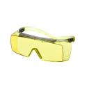 3M™ SecureFit™ 3700 Overbrille, grøn brillestang, Scotchgard™ anti-dug (K&amp;N), gul linse, SF3703SGAF-GRN-EU