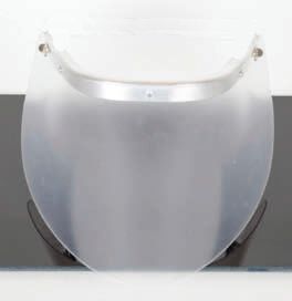 Klart transparant visir til hjelme hvor der skal sidde ørekop Høj temperaturbestandighed ca - 50 c til 135 c polycarbonat visir 500 x 250 mm tykkelse 1 mm